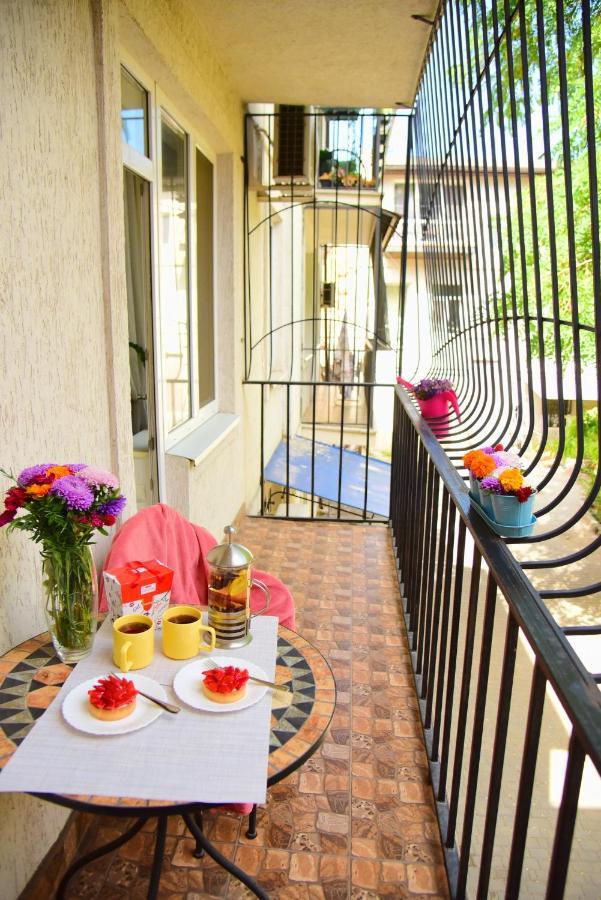 公寓 Center Of Odessa. Comfortable 2 *